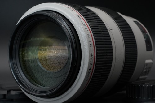 Canon 300mm 5 6 - ef, is