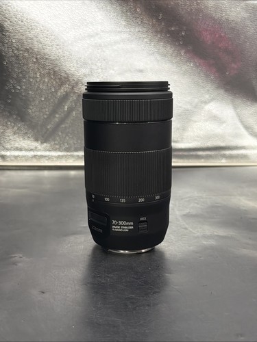 Lightly used canon - used, 70-300mm