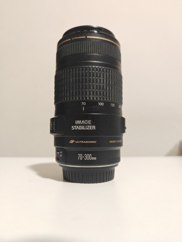 Canon 300mm 5 6 is - ef,