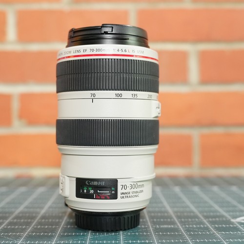 Canon 300mm 5 6l is - 70-300mm, f/4-5.6l